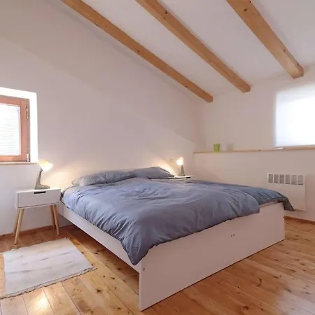 Small Patio House * Pula